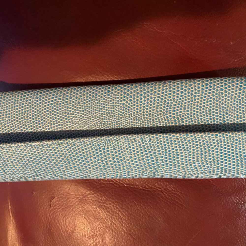 Glass Nail File - Picture 3 of 3